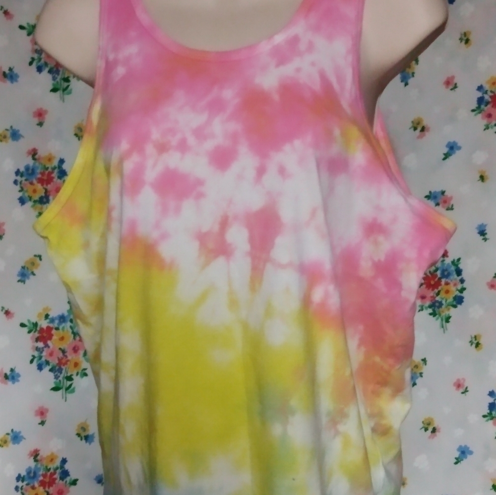 Old Navy Women's Tank Top, Sz S, Pink Yellow Tie Dye, Pre-Owned